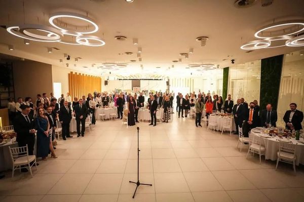 🥂Čarter proslava kluba🥂 Rotari klub ,,Mihajlo Pupin" proslavio je u subotu…