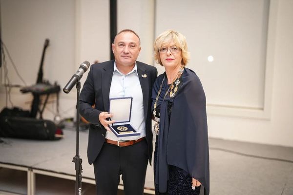 🥂Čarter proslava kluba🥂 Rotari klub ,,Mihajlo Pupin" proslavio je u subotu…