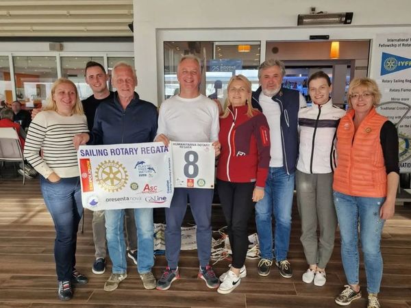 Članovi našeg kluba: Daliborka Bojković Berti, Svetlana Stojković Obradović i…