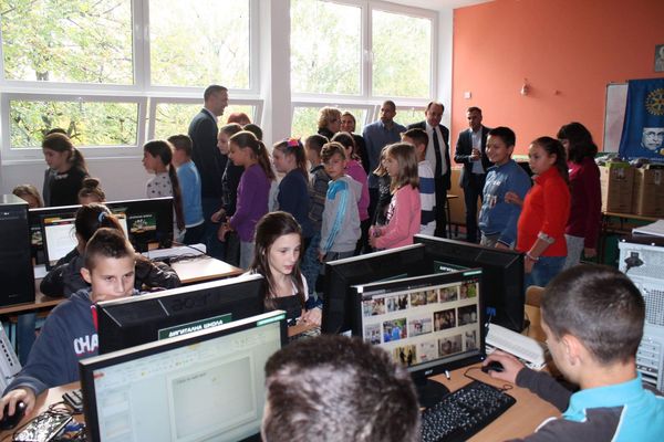 Članovi našeg kluba “Mihajlo Pupin” su 25.oktobra u prisustvu Vladimira…