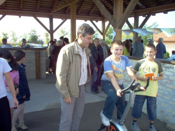 Akcija RC „Pančevo Mihajlo Pupin„ na jezeru u Kačarevu 2009. godine