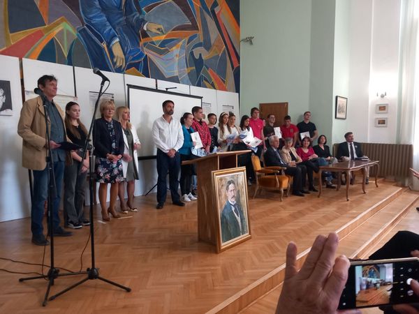 U okviru ,,Oktobarskih susreta Idvora 2023" održanih danas, 09.10.2023.…