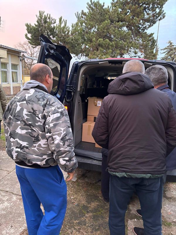 Subotu 21.12.2024. proveli smo u predivnom druženju sa našim bratskim Rotari…