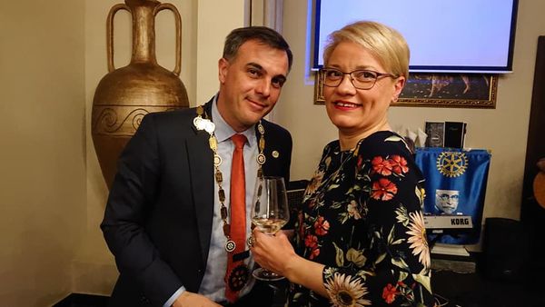 Uspešno predavanje Hrvoja Kenfelja DGN Districta 1913 - Novi ritam - Rotary…